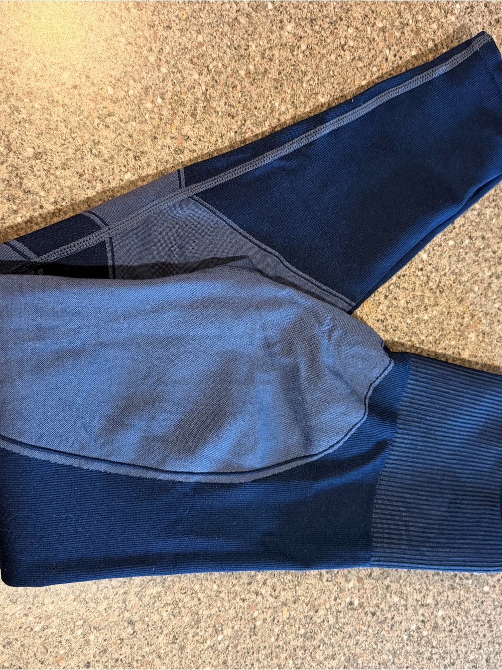ThirdLove Seamless Leggings in Navy - Picture 1 of 3
